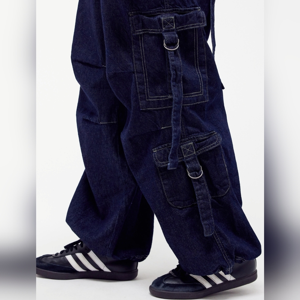 NWT BDG Urban Outfitters Baggy Low Rise Denim Cargo Pants